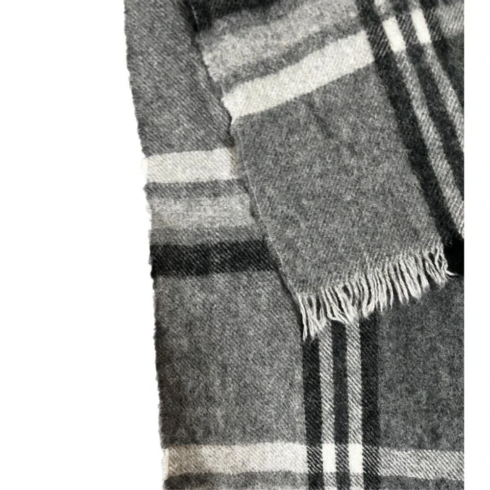 Western Germany 100% Wool Vintage Plaid Neutral Gray Black Scarf